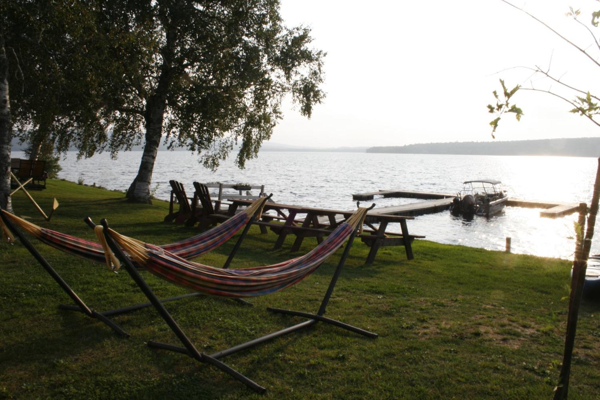 Auberge Et Chalets Sur Le Lac Lac-Mégantic Quarto foto